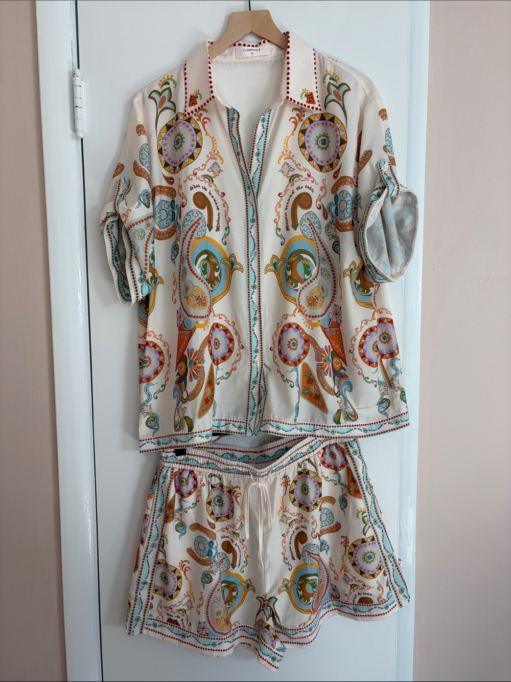 Commense Cream Paisley Two-Piece Loungewear Set